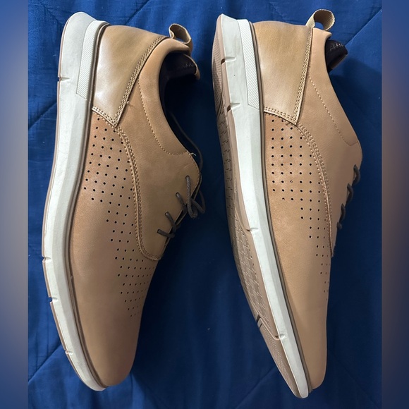 Van Heusen Casual/Dress Shoes - Picture 3 of 5